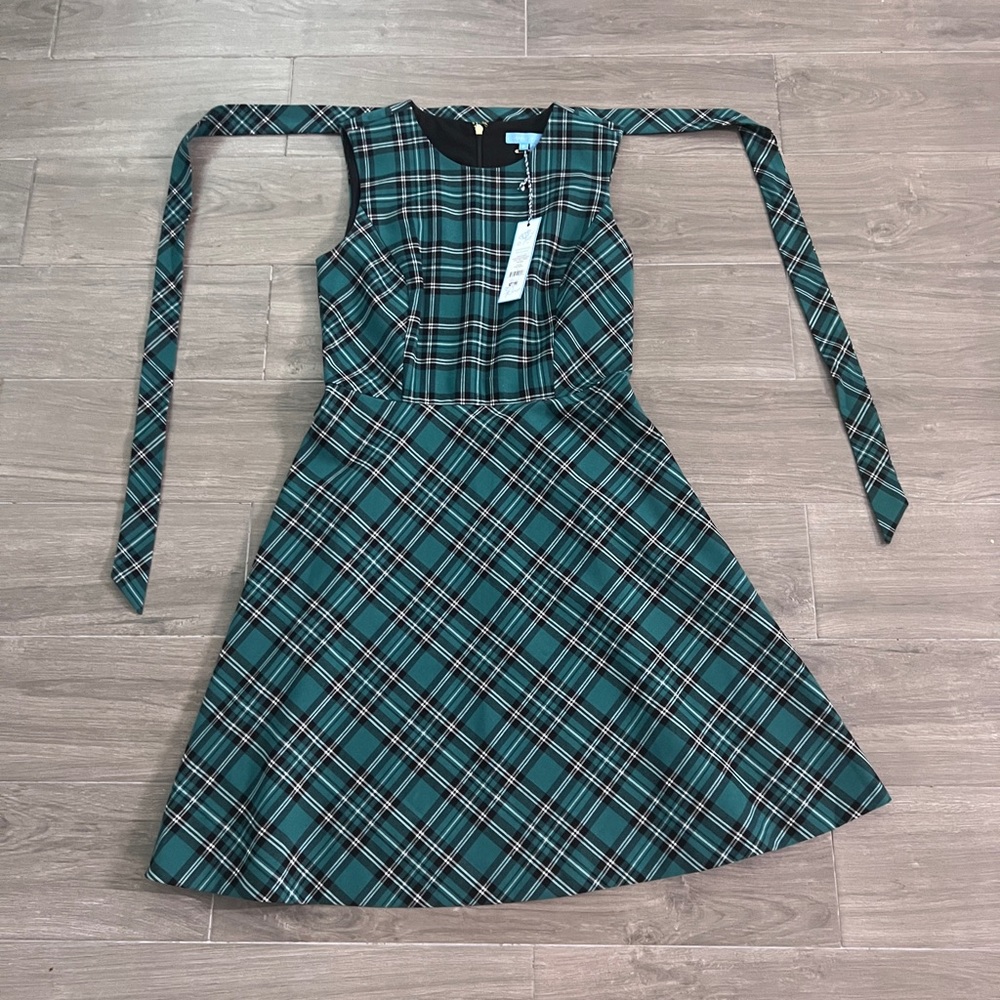 Draper James Green Plaid Dress NWT